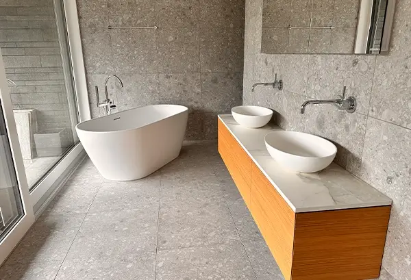 Neu Silikonfugen im Bad